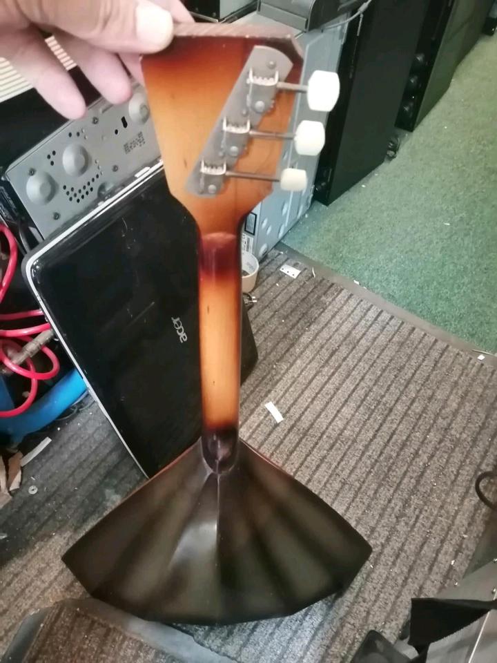 RUSSISCHE BALALAIKA, 3 Saiten, Baujahr: 1981,guter Zustand!!