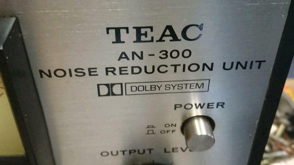 TEAC AN-300 NOISE REDUCTION UNIT, guter Zustand!