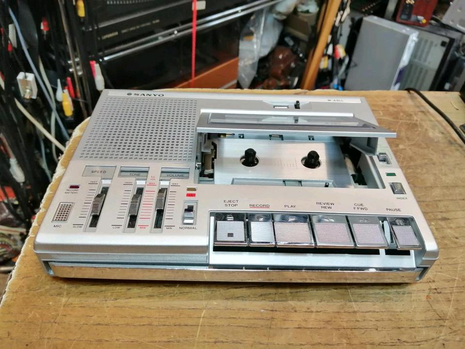SANYO M-A5LL, Cassetten-Recorder ohne Adapter!!