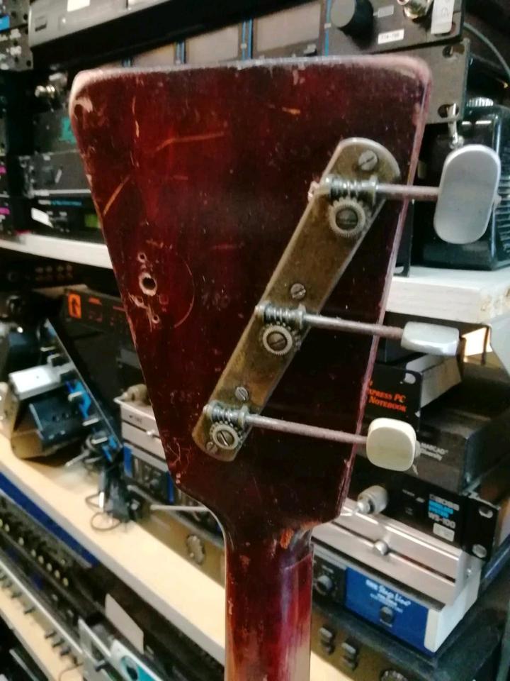 Große BALALAIKA, 3 Saiten!!!