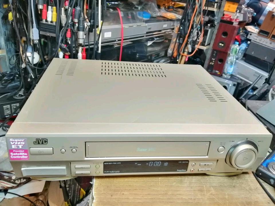 JVC HR-S6700EU, Videocassettenrecorder, guter Zustand!!