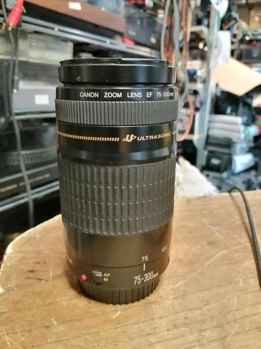 CANON EF- 75-300 mm -Objektiv, guter Zustand!!