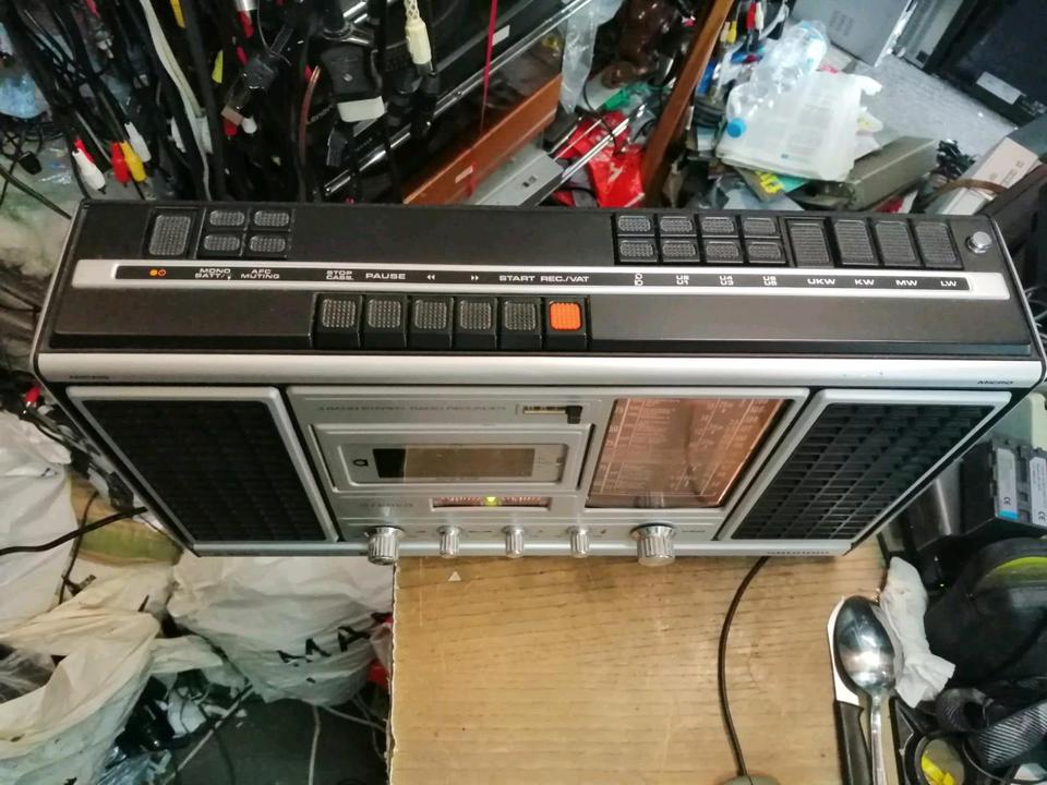 GRUNDIG C9000 AUTOMATIC, Radio-Cassetten-Recorder, etwas DEFEK!