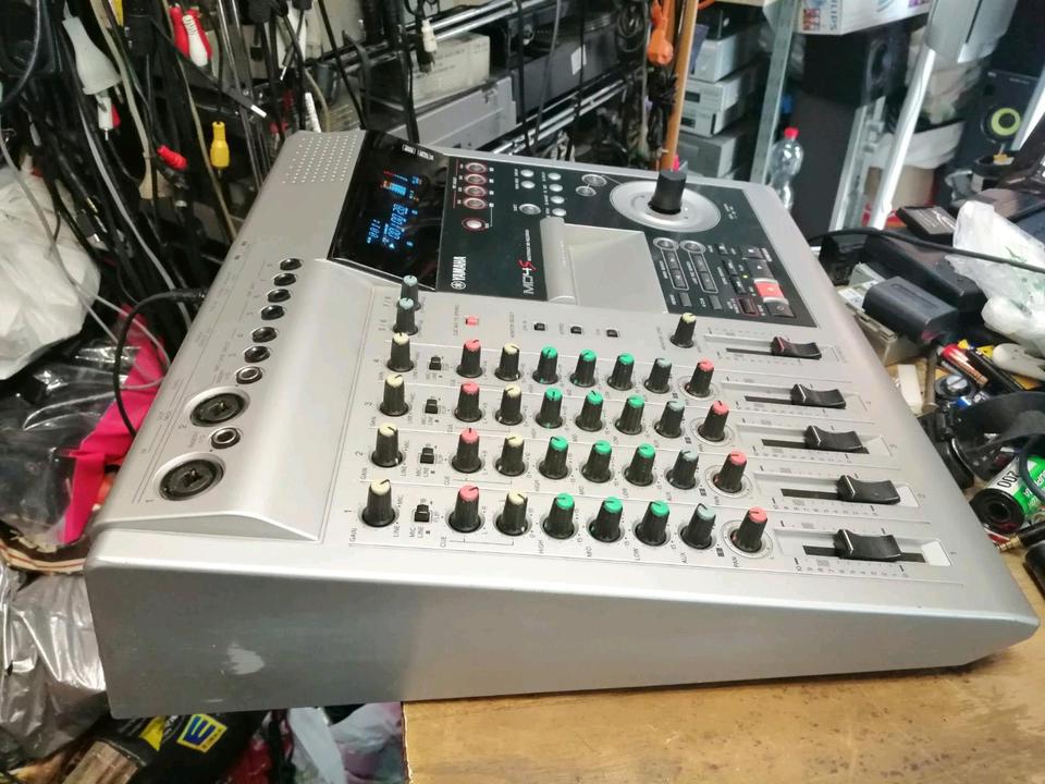 YAMAHA MD4S Multitrack MD Recorder/Mixer mit Minidisc!