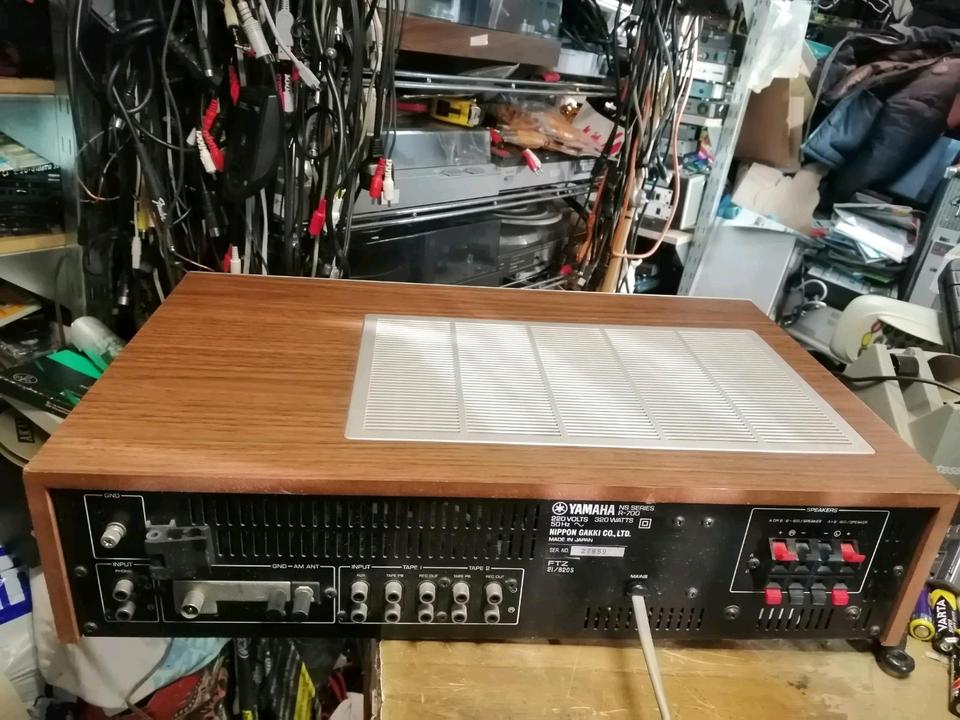 YAMAHA R-700, Receiver, guter Zustand!!