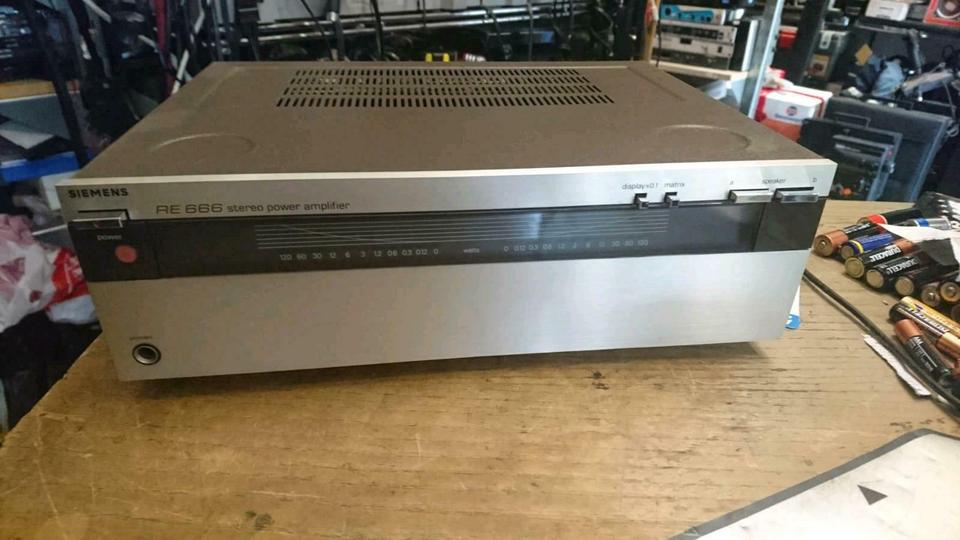 SIEMENS RE 666 Stereo Power Amplifier, guter Zustand!