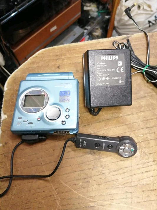 SHARP MD-MT88H(BL), MiniDiscman mit Zubehör!!!