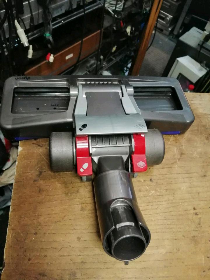 DYSON DC63, Bodendüse, umschaltbar, guter Zustand!!!