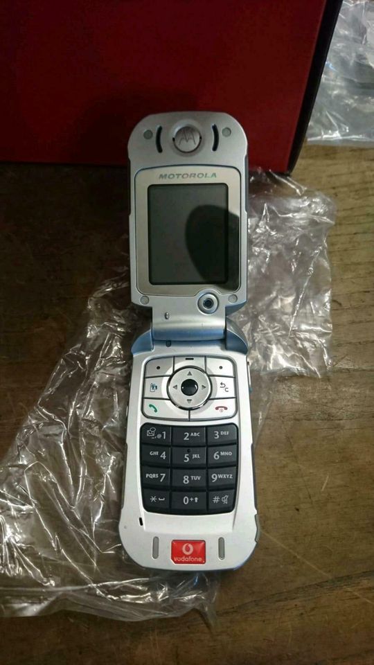 MOTOROLA V980, Handy, NEU + Originalkarton