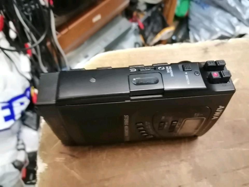 AIWA HS-J707, Walkman mit Batterie-Fach, DEFEKT!!!