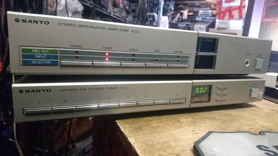 SANYO A33 Stereo Amplifier + SANYO T33 Stereo Tuner