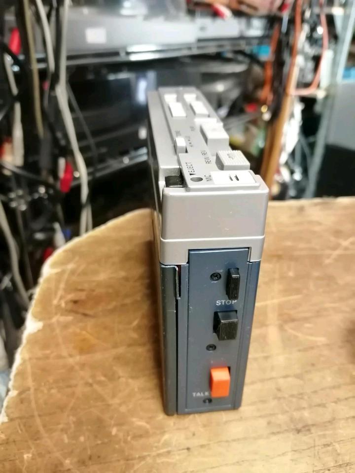 UNIVERSUM CT3121 St, Walkman OHNE Adapter!!