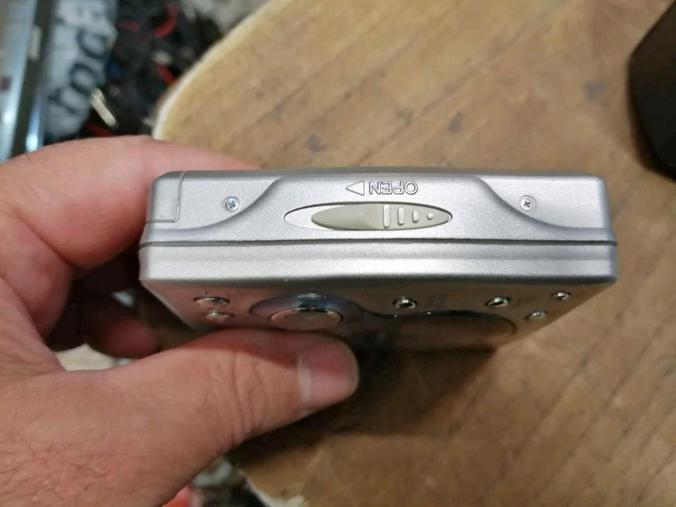 SHARP MD-MT180H(S), MiniDiscman mit Original-Adapter!!!