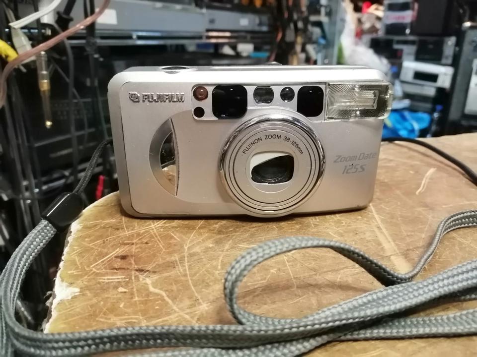 FUJIFILM Zoom Date 125S, Analog-Kamera!!