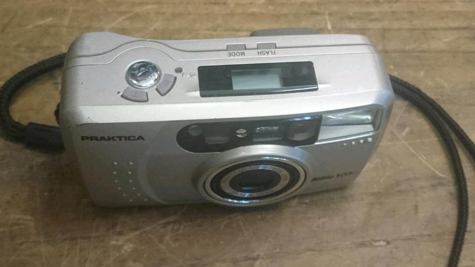 PRAKTICA Super Zoom 105 AF, Analog-Kamera, guter Zustand!!