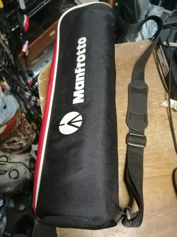 MANFROTTO befree MKBFRA4-BH, Stativ für Kameras!!