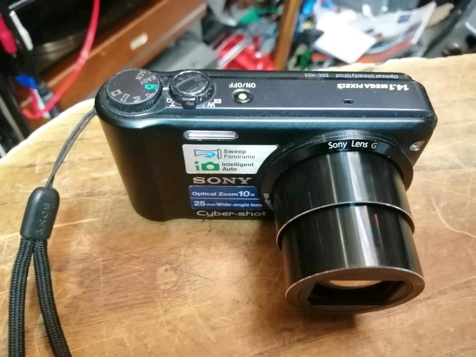 SONY DSC-H55, Digital-Kamera mit Zubehör!!