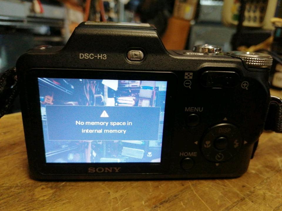 SONY DSC-H3, Digital-Kamera mit Zubehör, OHNE Speicherkarte!!