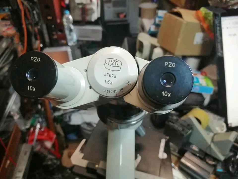 MIKROSKOP PZ0 WARSZAWA S72 25537, Lampe mit Kabel FEHLT!!