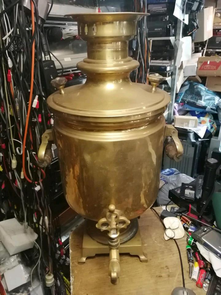 Russischer Samowar, Holzkohle, Baujahr: 1882, ca. 9 Liter!!