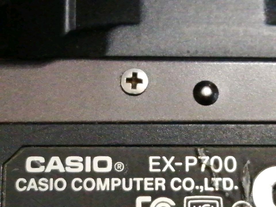 CASIO EX-P700, Digital-Kamera mit Zubehör!!