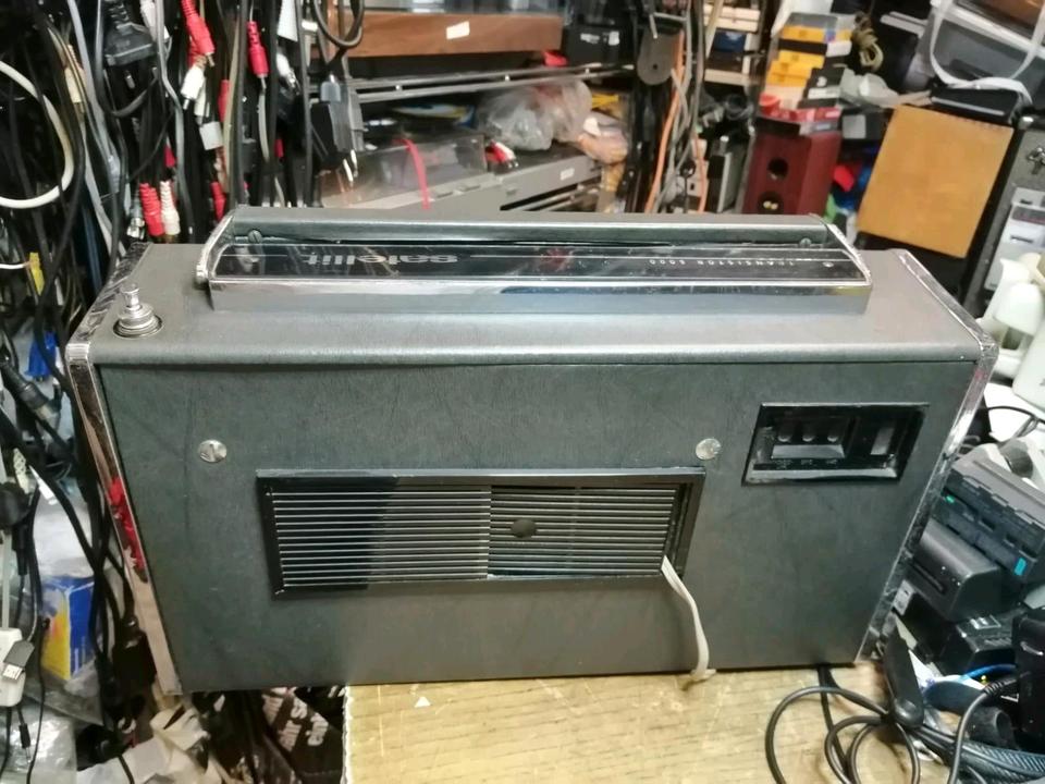 GRUNDIG Transistor 5000, Radio, guter Zustand!!