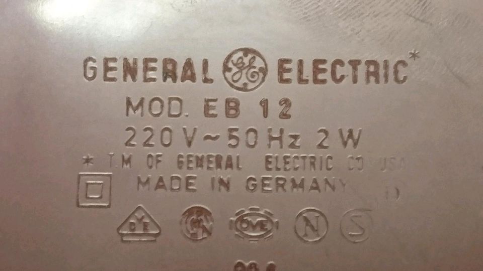 GENERAL ELECTRIC EB12, Tischuhr