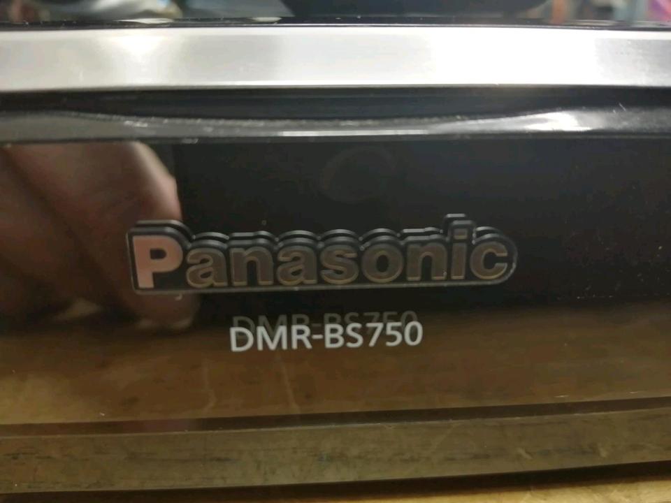PANASONIC DMR-BS750, Blu-Ray-Recorder, 250 GB Festplatte HDD!!