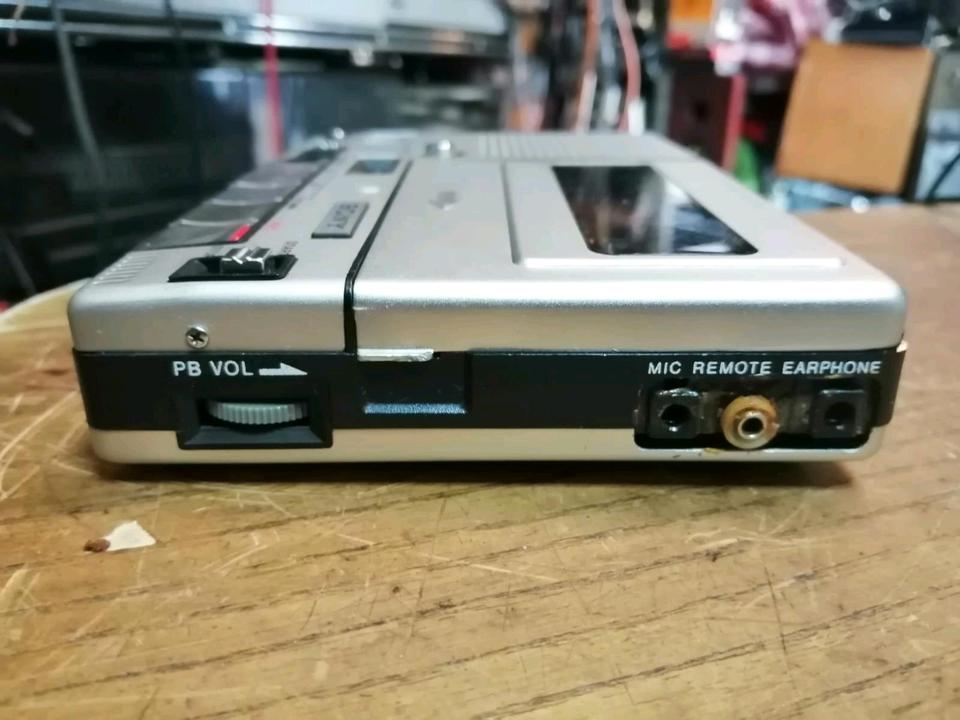 SONY TC-150 Cassetten-Recorder, ohne Adapter! Guter Zustand!