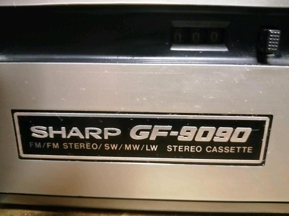 SHARP GF-9090H, Radio-Cassetten-Recorder, etwas DEFEKT!!!