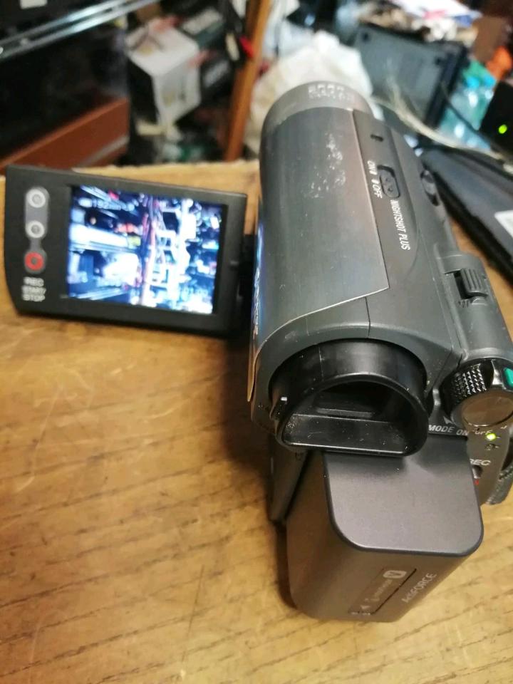 SONY DCR-HC37E, MiniDV-Videocamera mit Zubehör!!!
