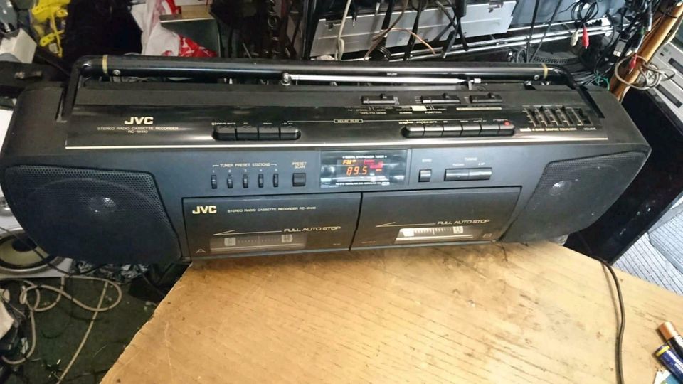 JVC RC-W410 Stereo Radio-Doppelcassetten-Recorder