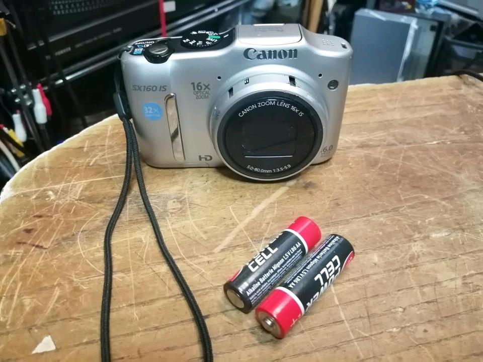 CANON SX160 IS, Digital-Kamera OHNE Speicherkarte!!