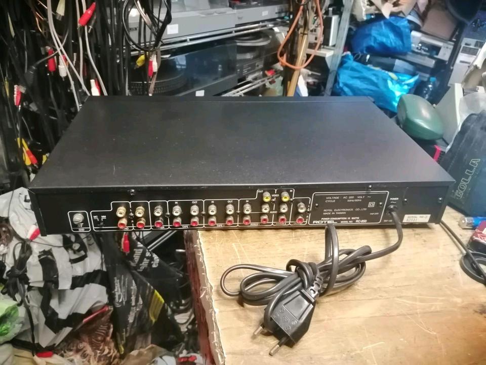 ROTEL RC-850 Stereo Control Amplifier/Vorverstärker!!!