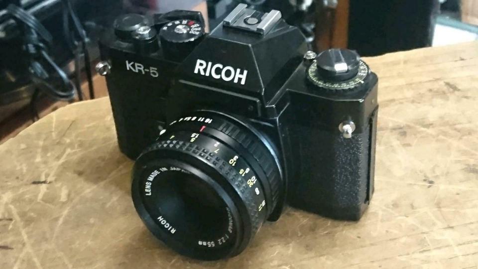 RICOH KR-5 Analog-Camera + RICONAR Objektiv