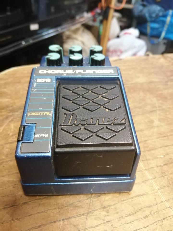 IBANEZ DCF10 Chorus/Flanger, OHNE Adapter, guter Zustand!!
