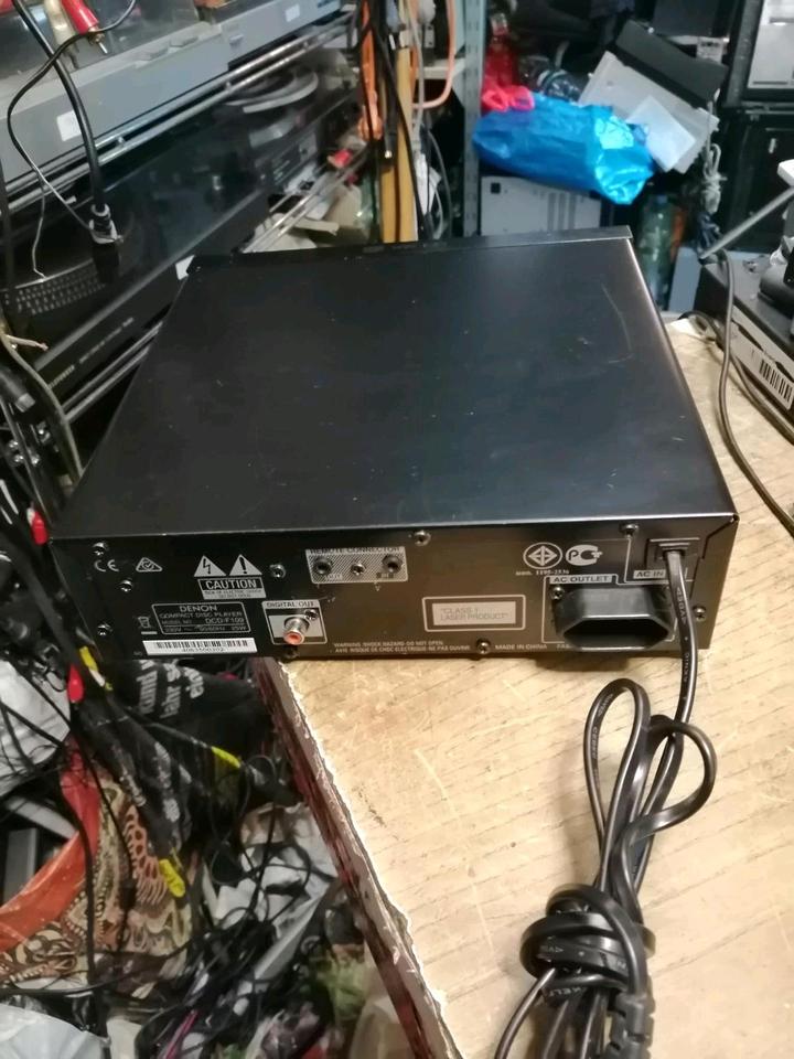 DENON DCD-F109, CD-Player OHNE Fernbedienung!!!
