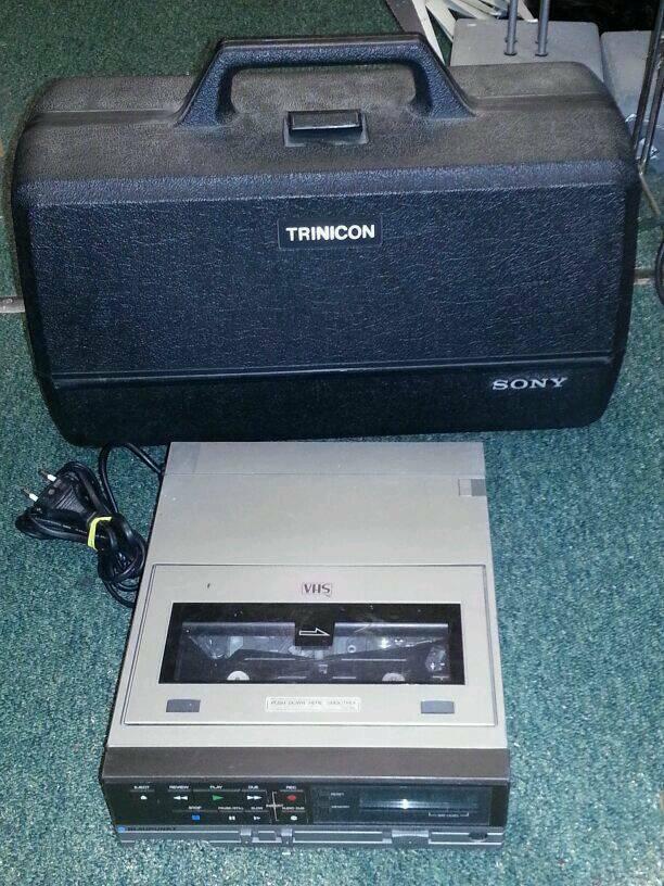 SONY HVC-2000 P + BLAUPUNKT RTX-260EG, Videorecorder+Videocamera