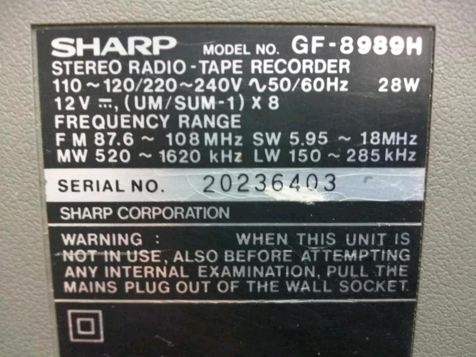 SHARP GF-8989, Radio-Cassetten-Recorder, etwas DEFEKT!!