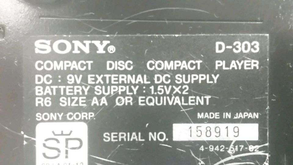 SONY D-303, CD-Compact-Player/Discman, DEFEKT!!!