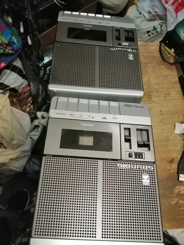 2 GRUNDIG CR590, Cassetten-Recorder, etwas DEFEKT!!!