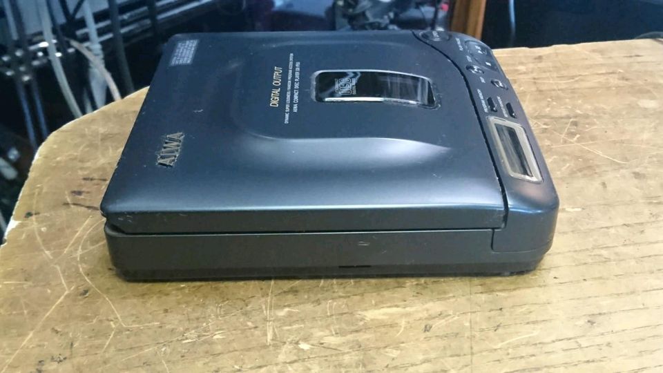 AIWA DX-P50, Compact Disc Player/Discman, OHNE Adapter!!