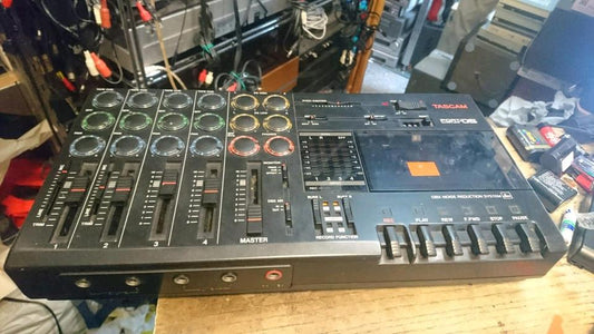 TASCAM PORTA Ministudio 05, etwas DEFEKT!!