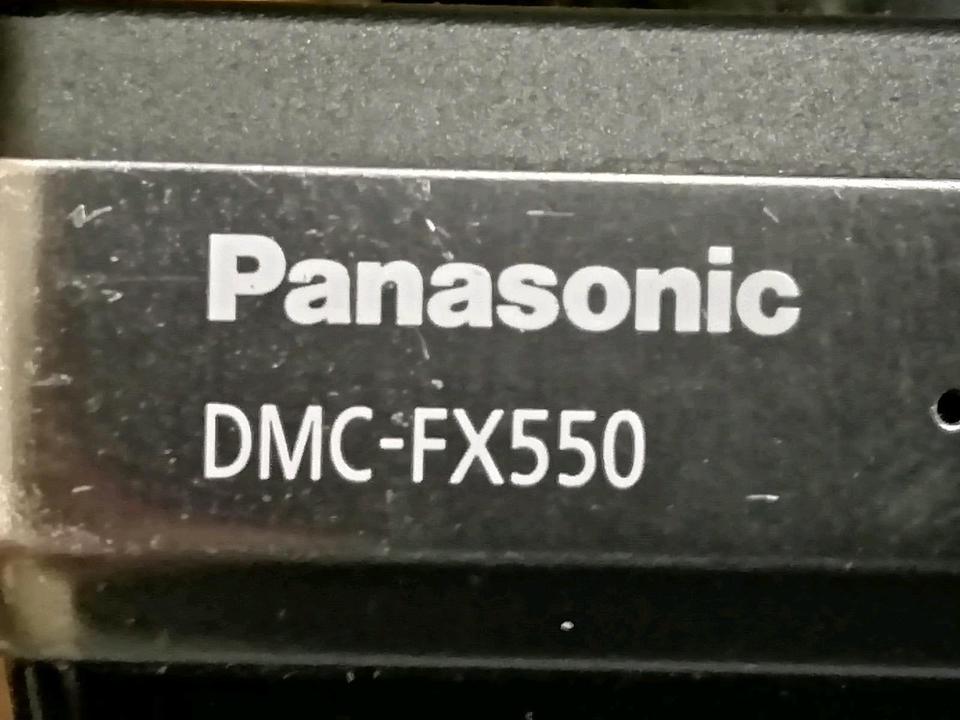 PANASONIC LUMIX DMC-FX550, Digital-Kamera mit Zubehör!!