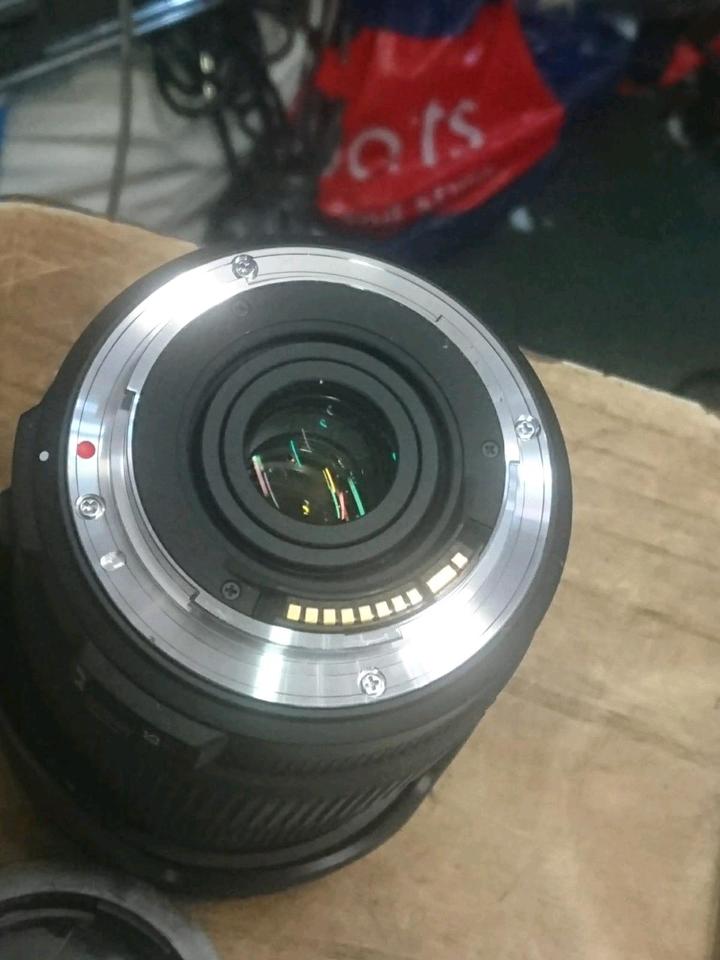 SIGMA DC 18-200mm Objektiv + HAMA UV390 HTMC