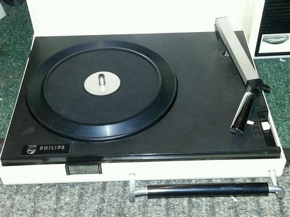 PHILIPS 22GF110/01L Playby; Koffer-Plattenspieler, weiß