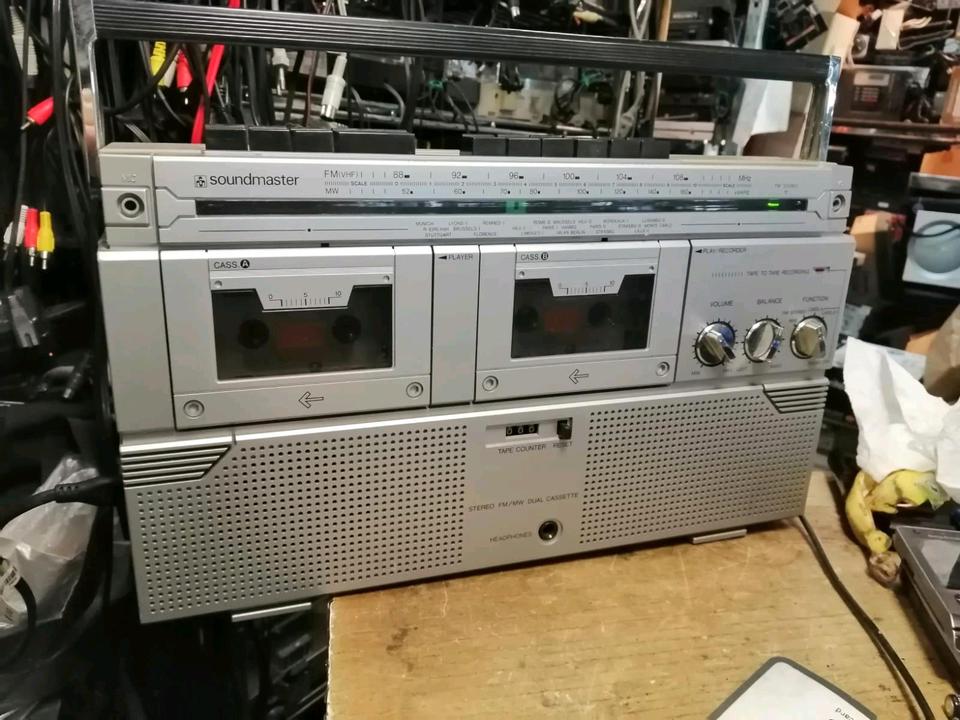 SOUNDMASTER FM/MW Doppel-Radiocassetten-Recorder!!!