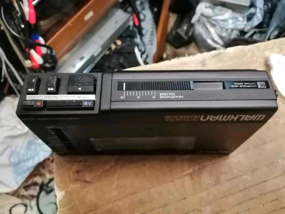 SONY WM-D6C, Walkman, etwas DEFEKT!!!