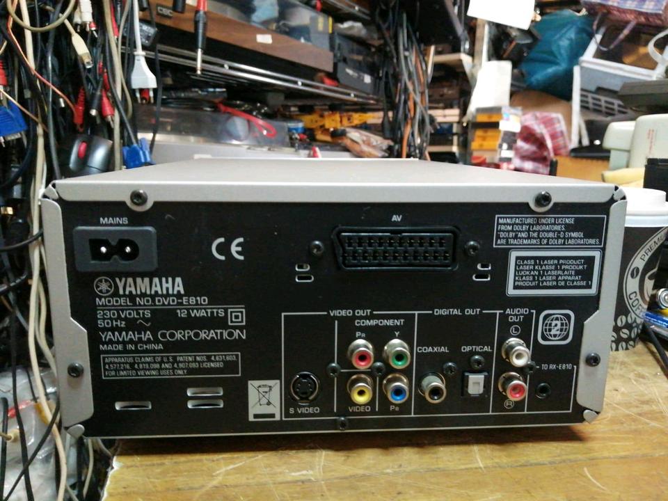 YAMAHA DVD-E180, DVD-Player ohne Fernbedienung!!