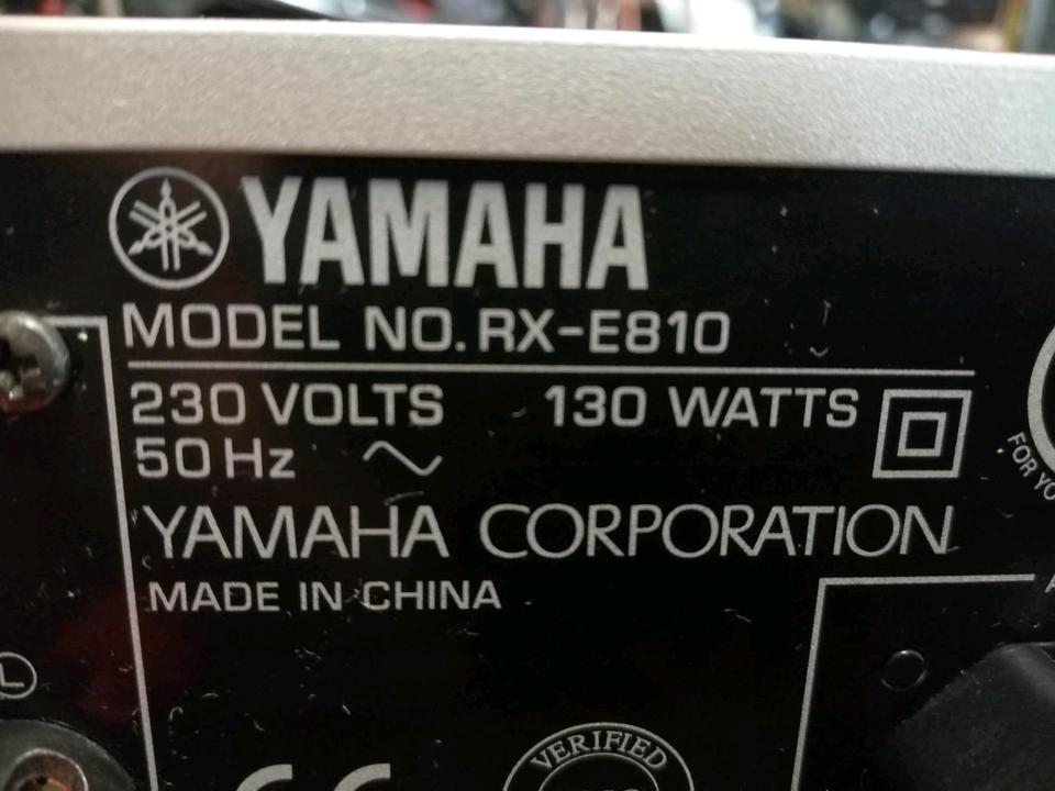 YAMAHA RX-E810, Receiver mit Tuner, Original-Fernbedienung!!